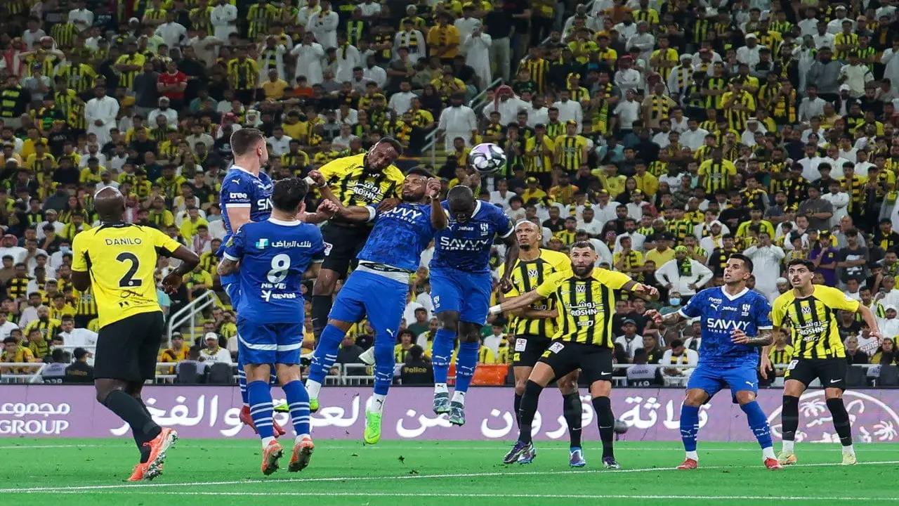 الاتحاد يتحرك لإنقاذ جوهرته من مفاوضات الهلال